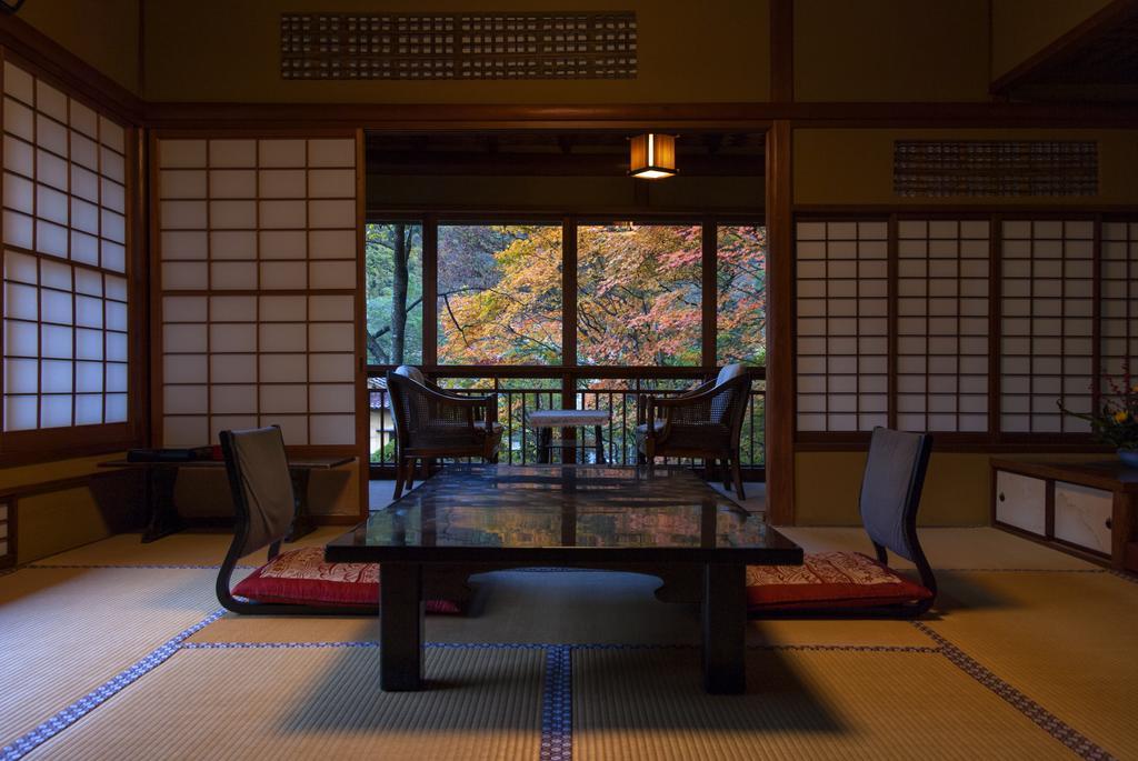 Mukaitaki Hotel Aizuwakamatsu Exterior foto