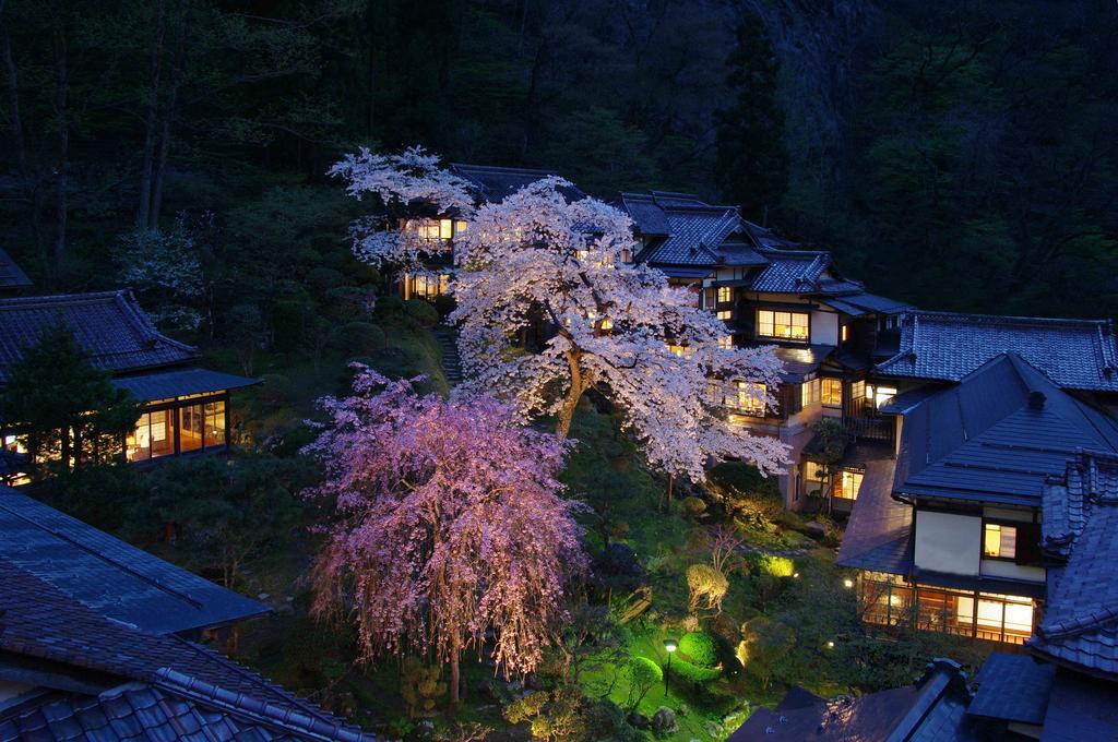 Mukaitaki Hotel Aizuwakamatsu Exterior foto