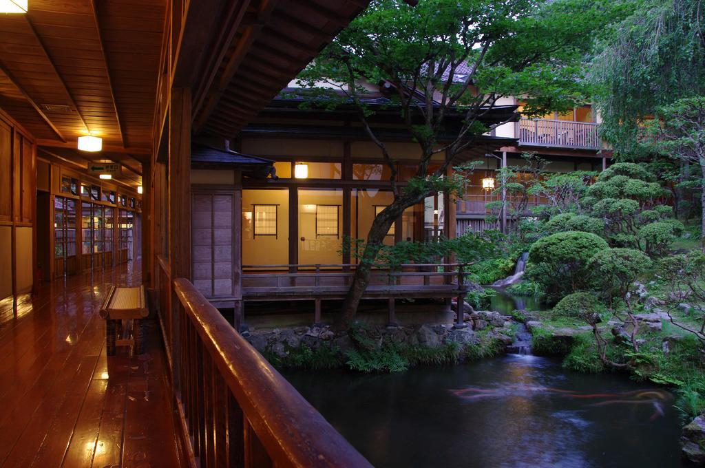 Mukaitaki Hotel Aizuwakamatsu Exterior foto