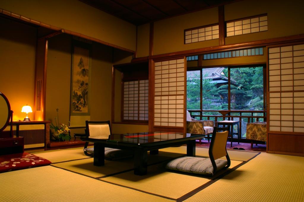 Mukaitaki Hotel Aizuwakamatsu Exterior foto