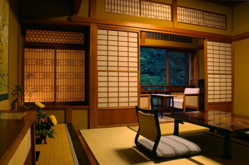 Mukaitaki Hotel Aizuwakamatsu Exterior foto