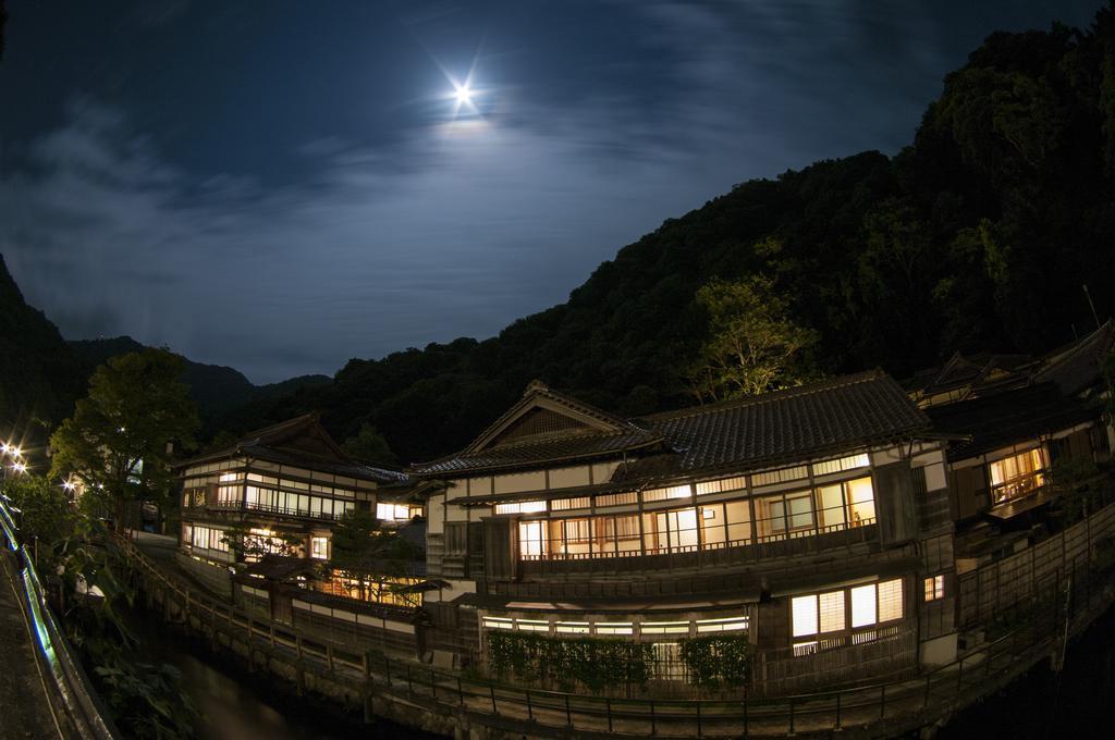 Mukaitaki Hotel Aizuwakamatsu Exterior foto