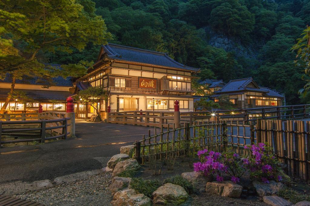 Mukaitaki Hotel Aizuwakamatsu Exterior foto